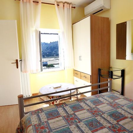 Dino Studio And Room Apartments 포르토로즈 외부 사진