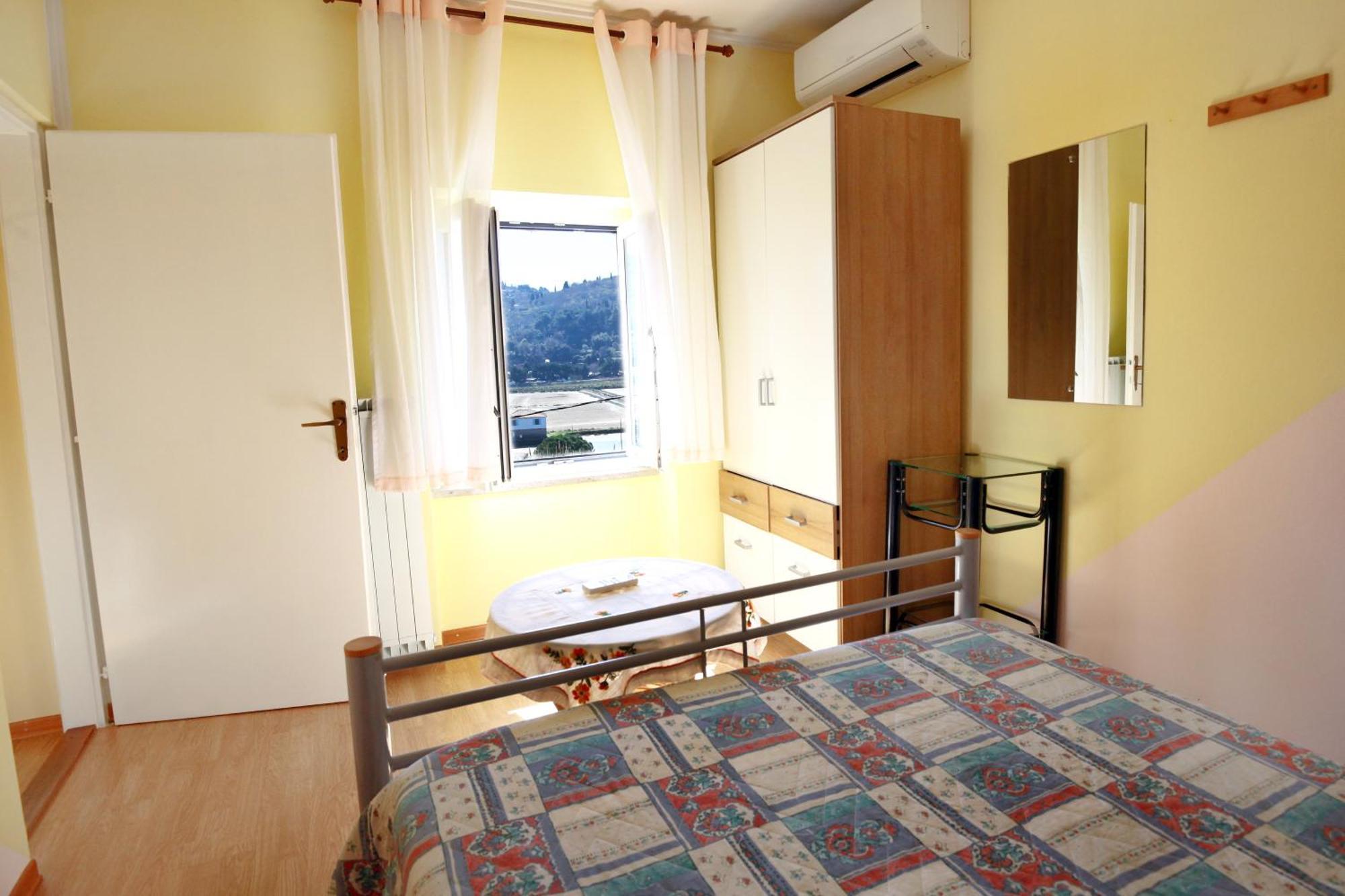 Dino Studio And Room Apartments 포르토로즈 외부 사진